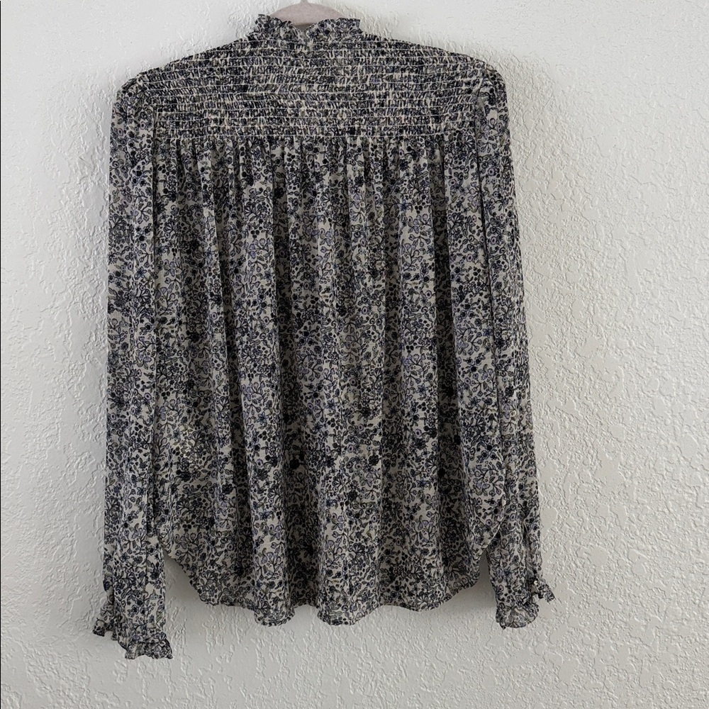Free People Lela Blouse Blue Floral
Pattern Button Front SZ M - Picture 5 of 8